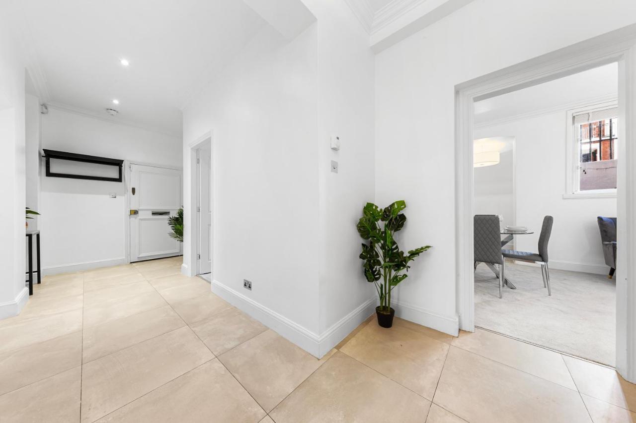 Appartement Harrods 2 Bed Lux Flat W/Patio à Londres Extérieur photo