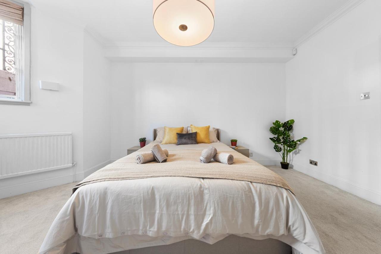 Appartement Harrods 2 Bed Lux Flat W/Patio à Londres Extérieur photo