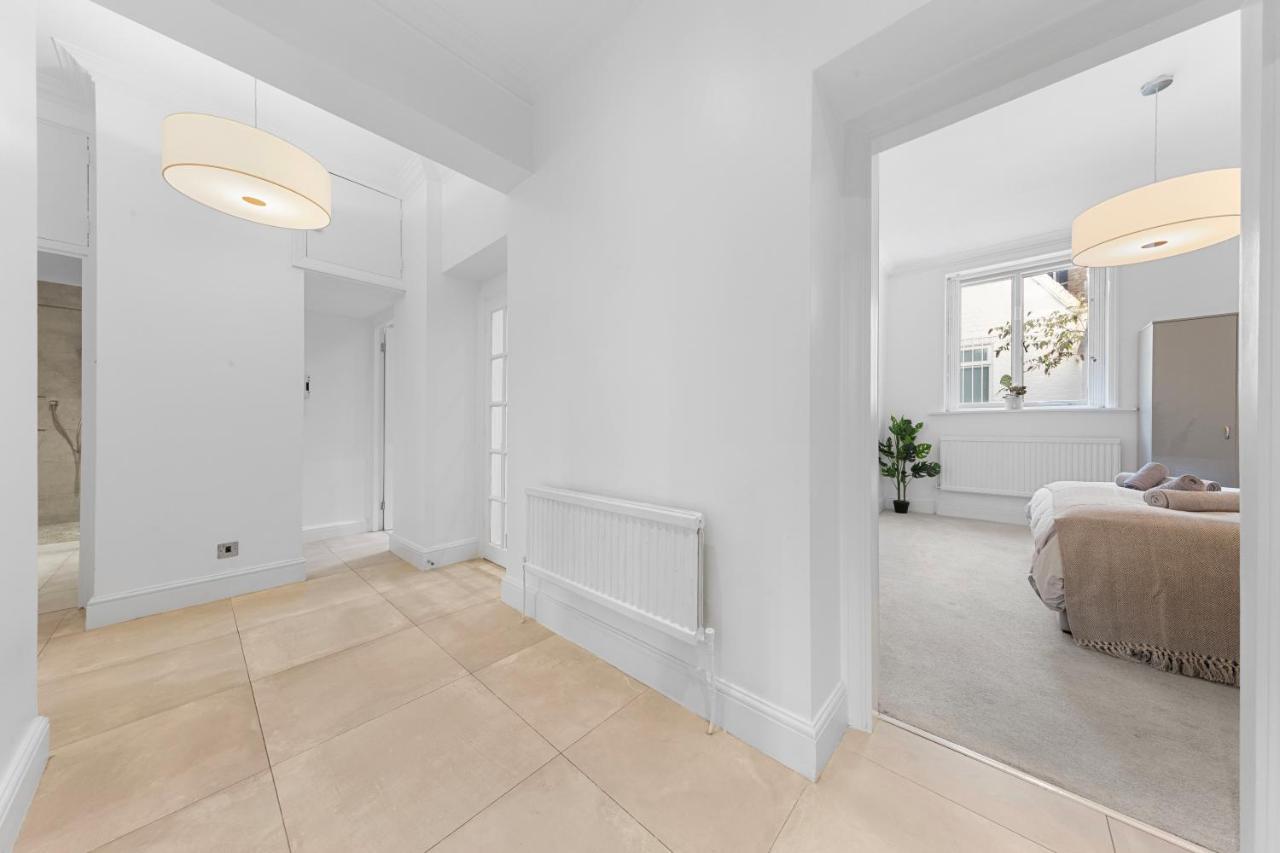 Appartement Harrods 2 Bed Lux Flat W/Patio à Londres Extérieur photo