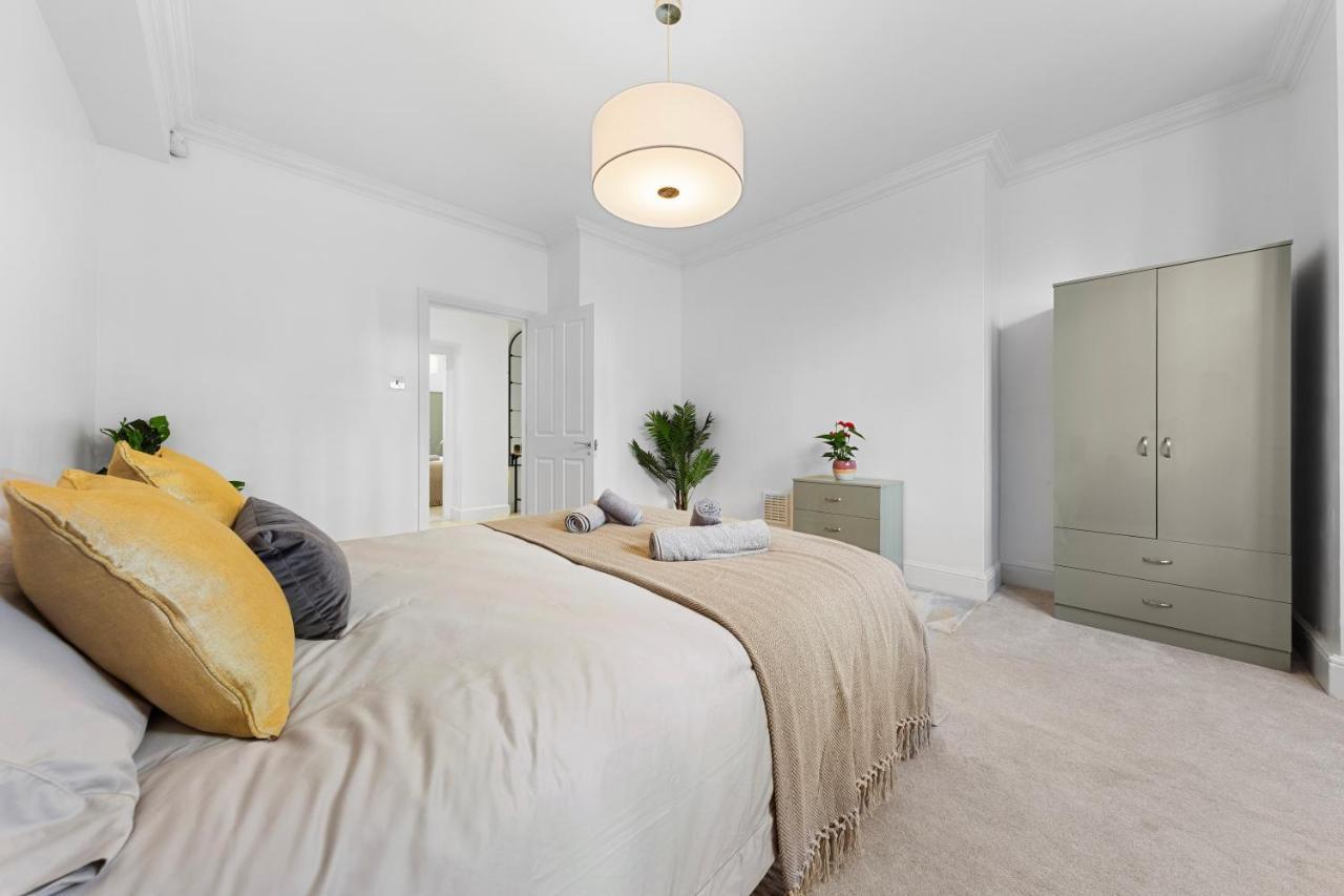 Appartement Harrods 2 Bed Lux Flat W/Patio à Londres Extérieur photo